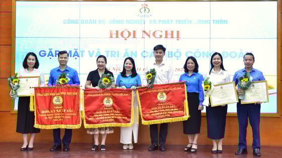 cong-doan-bo-nn-ptnt-khep-lai-su-menh-lich-su-30-nam
