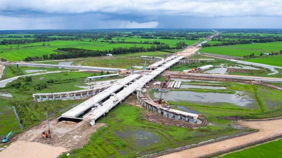 sap-hoan-thanh-cau-tuyen-cao-toc-truc-ngang-doan-hau-giang