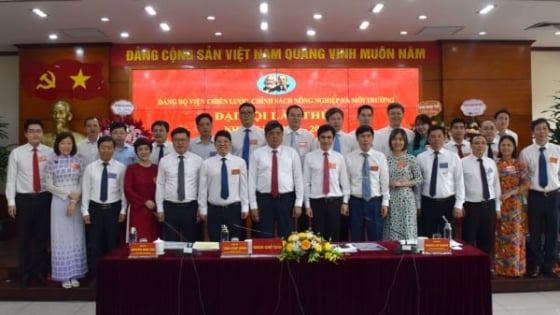 nang-cao-chat-luong-nghien-cuu-khoa-hoc-gan-voi-tai-co-cau-nong-nghiep