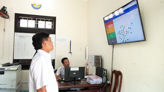 thu-tien-thue-bao-giam-sat-hanh-trinh-tau-ca-la-trai-quy-dinh-phap-luat